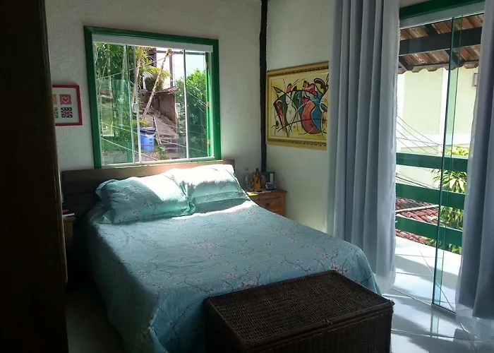 Excelente Casa Em Angra Dos Reis Condominio Com Praia E Piscina.